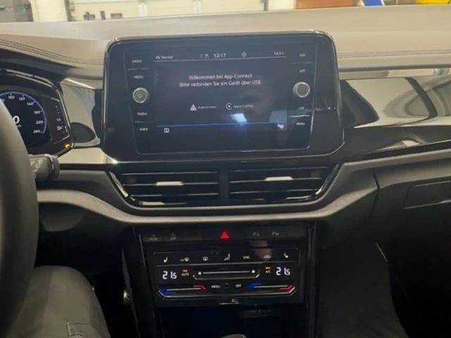 Volkswagen T-Roc 1.5 TSI OPF DSG R-Line Black Style Navi ACC AHK