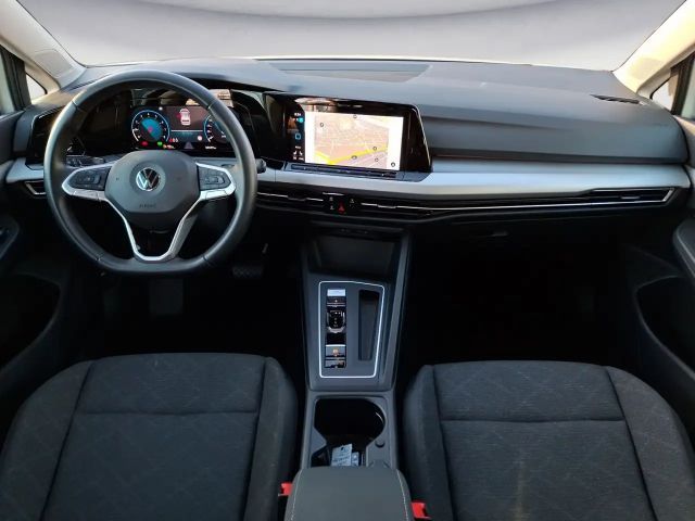 Volkswagen Golf DSG Life