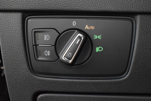 Volkswagen Passat Business Variant