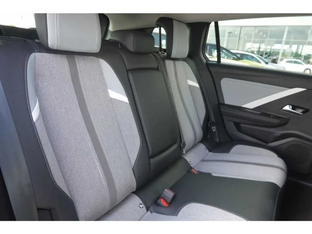 Opel Astra 1.5 CDTI 1.5 Turbo Elegance