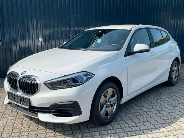 BMW 116 116i 5-deurs Sedan