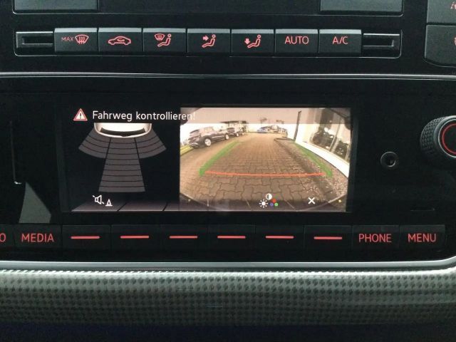 Volkswagen e-up! Plus Style