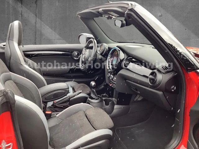 MINI Cooper S Cabrio John Cooper Works Trim