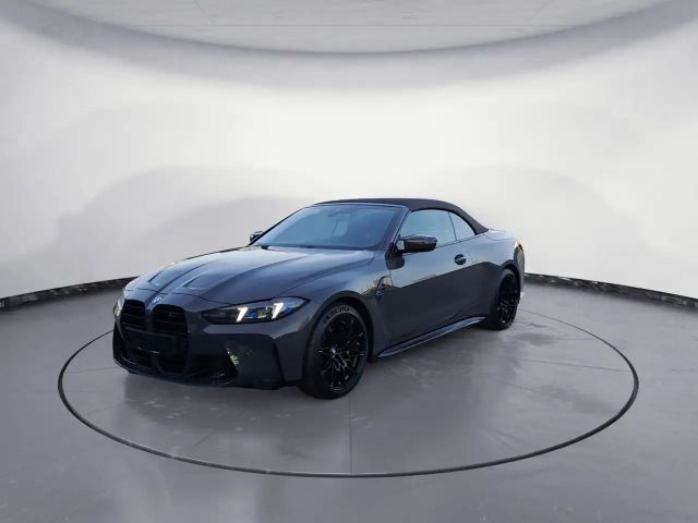 BMW M4 Cabrio Competition xDrive