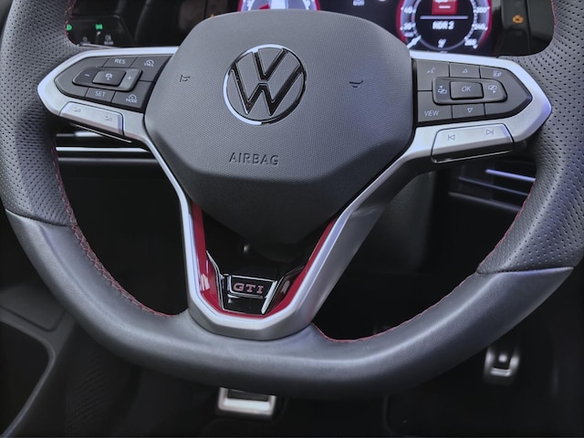 Volkswagen Golf GTI IQ.Drive