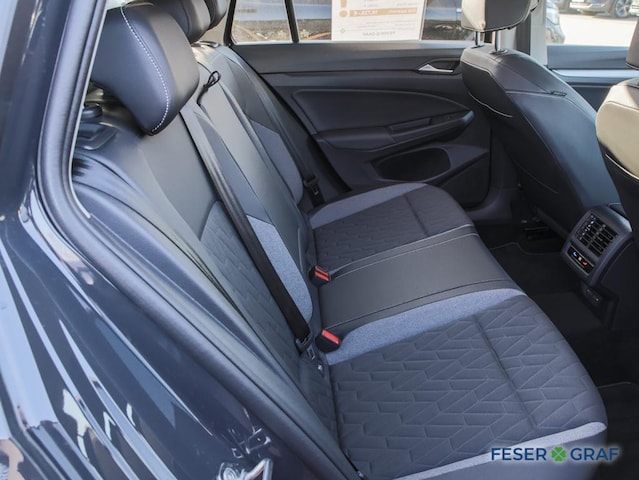 Volkswagen Golf 1.5 TSI Variant