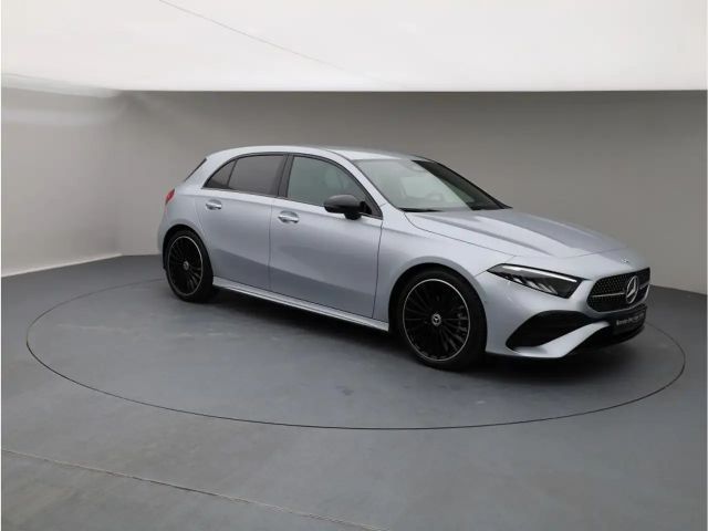 Mercedes-Benz A 180 AMG Line