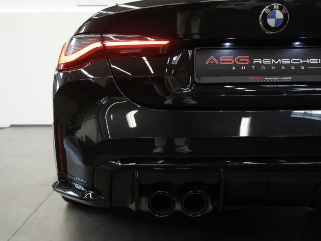 BMW M4 Cabrio Competition xDrive