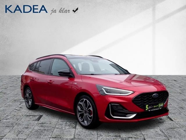 Ford Focus ST Line Vignale Wagon