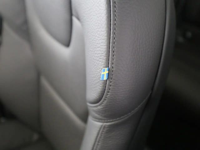 Volvo V90 AWD Dark Plus Recharge T8