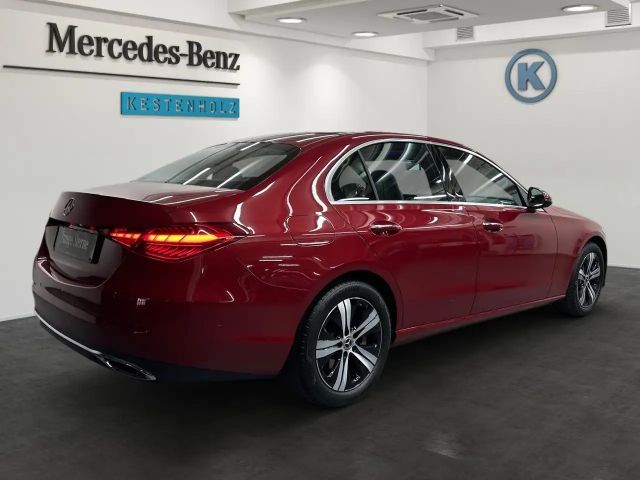 Mercedes-Benz C 180 AVANTGARDE Sedan