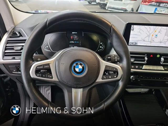 BMW X3 xDrive30e
