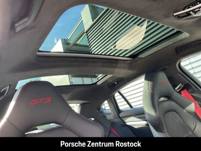 Porsche Panamera GTS