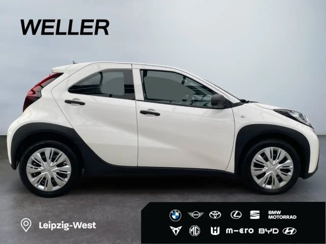 Toyota Aygo X Hatchback Play X-play