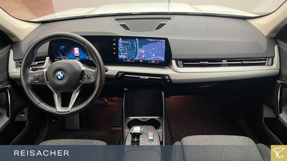 BMW iX1 xDrive30