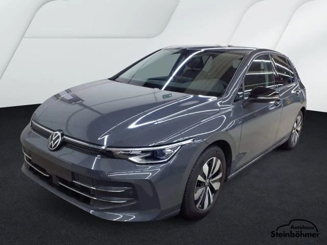 Volkswagen Golf 1.5 eTSI DSG IQ.Drive