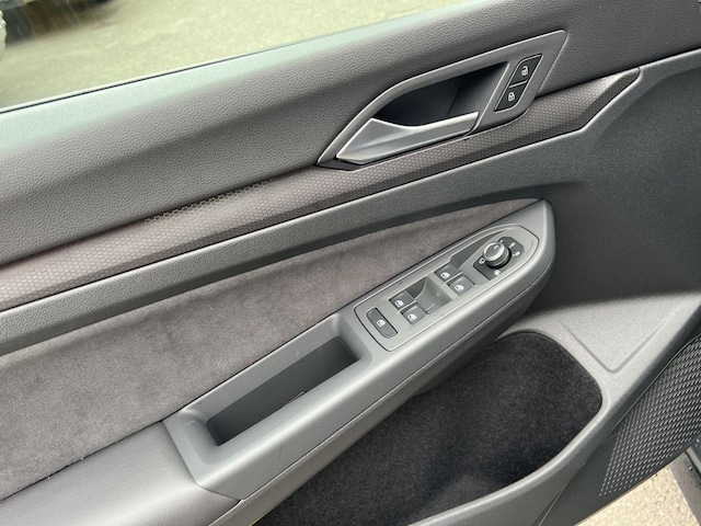 Volkswagen Golf 2.0 TSI DSG GTI