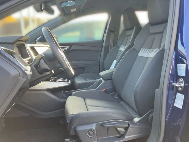 Audi Q4 e-tron advanced 45 / MMI-Navi plus, AHK, LED