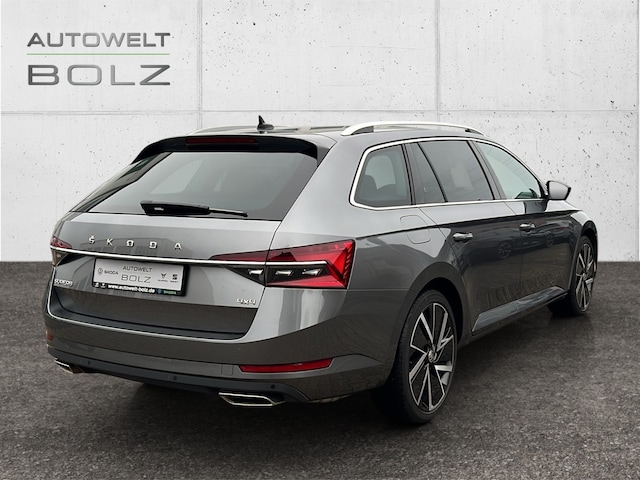 Skoda Superb 2.0 TSI 4x4 Combi Style Style