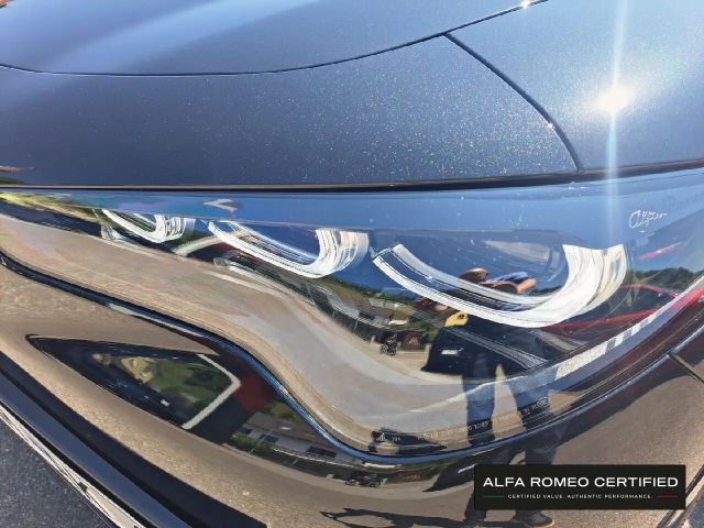 Alfa Romeo Stelvio AT8 Q4 Turbo Veloce