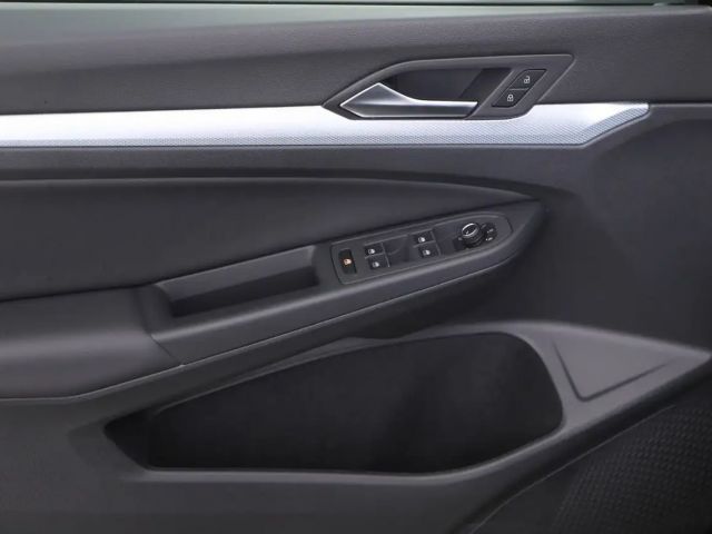 Volkswagen Golf 1.5 eTSI DSG Golf VIII