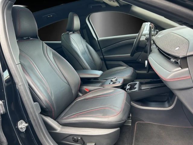 Ford Mustang Mach-E AWD