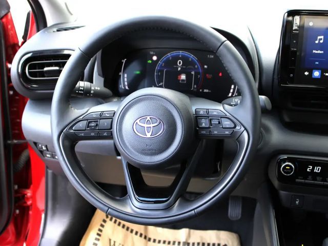 Toyota Yaris Active Hybride VVT-i