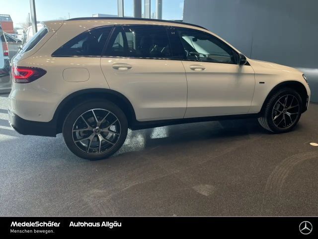 Mercedes-Benz GLC 300 4MATIC AMG Line