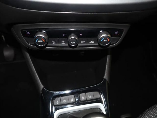 Opel Crossland X 1.2 Turbo Elegance