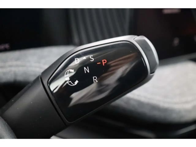 Skoda Superb 2.0 TDI Combi Selection