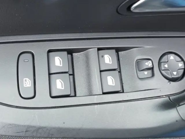 Peugeot 2008 Active Pack