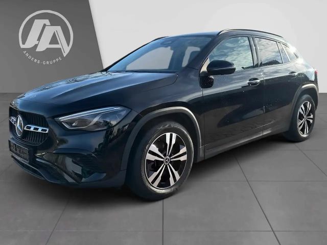 Mercedes-Benz GLA 220 4MATIC Progressive