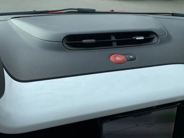 Renault Twingo E-Tech Techno