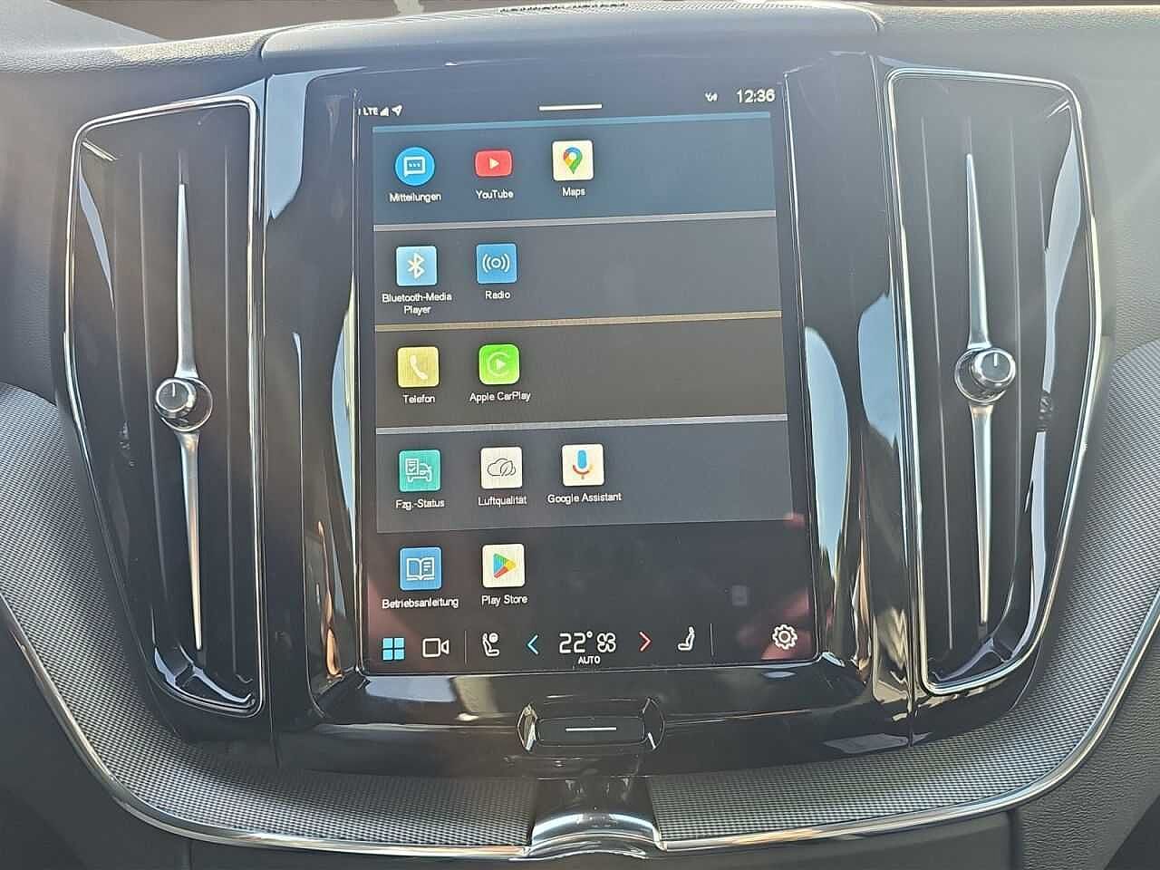 Volvo XC60 AWD Plus T8