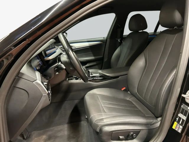 BMW 530 530e Touring