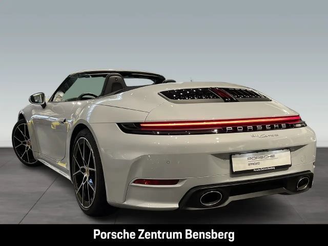 Porsche 992 Cabrio Carrera