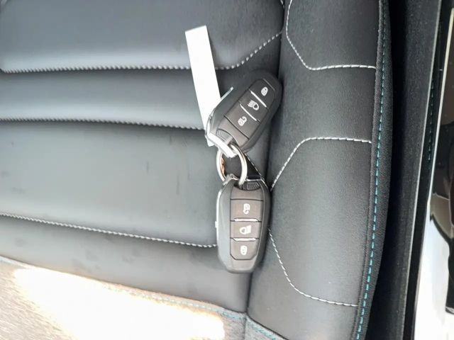 Citroën C4 PureTech Shine