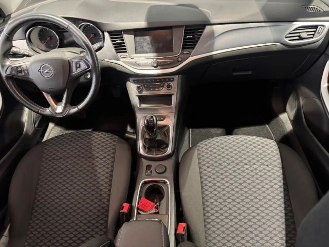 Opel Astra 1.2 Turbo Edition Turbo