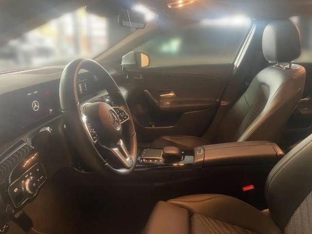 Mercedes-Benz A 200 Style