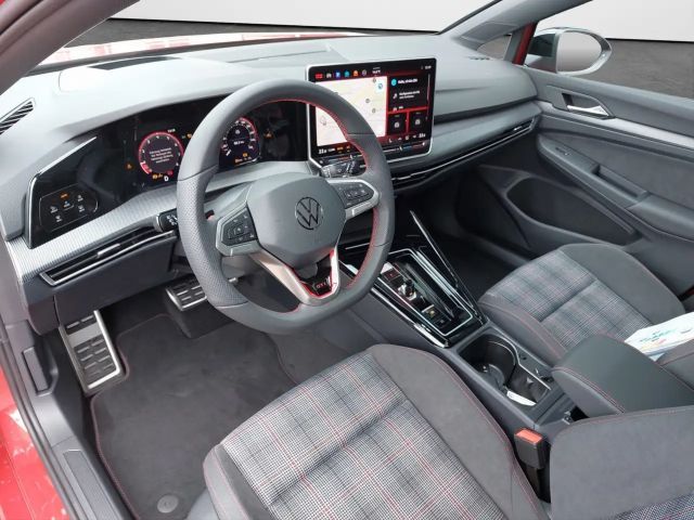 Volkswagen Golf 2.0 TSI DSG GTI