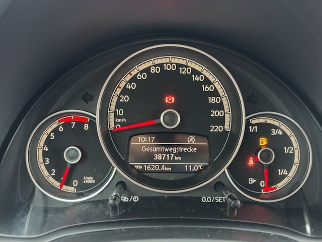 Volkswagen up! Move Move up!