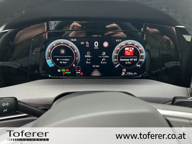 Volkswagen Golf DSG Sport