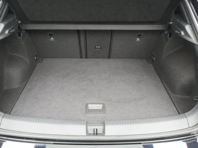 Volkswagen T-Roc R MATRIX LEDER AKRAPOVIC ACC NAVI VIRT