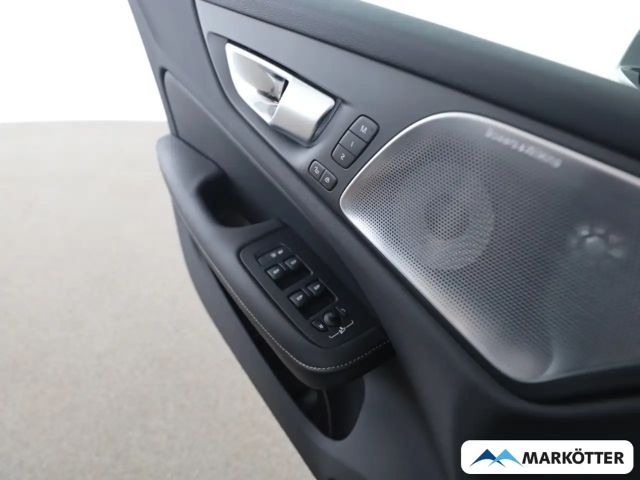 Volvo S60 AWD Dark Recharge Ultimate