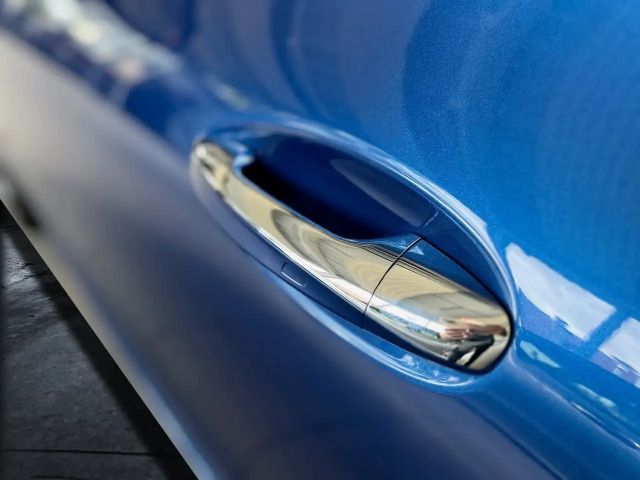 Mercedes-Benz CLA 200 AMG; Night; KEYLESS; LED; Ambiente