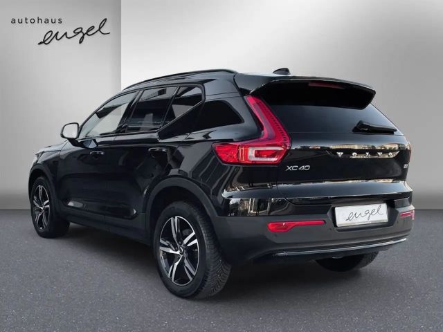 Volvo XC40 Dark Plus