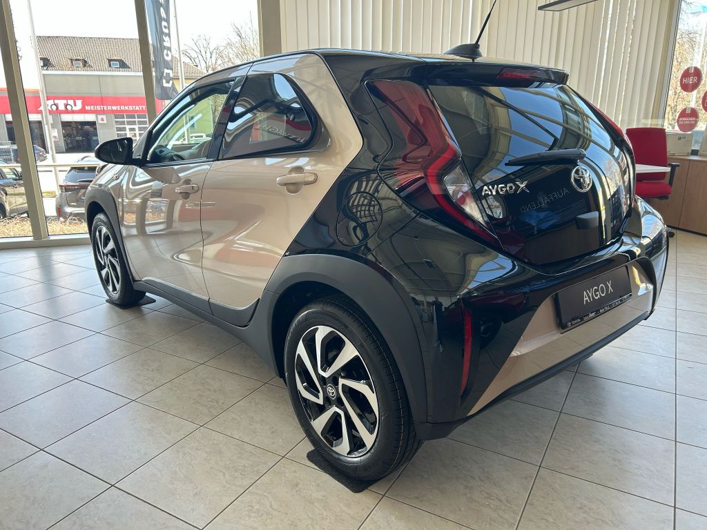 Toyota Aygo X 5-deurs Basis Team D
