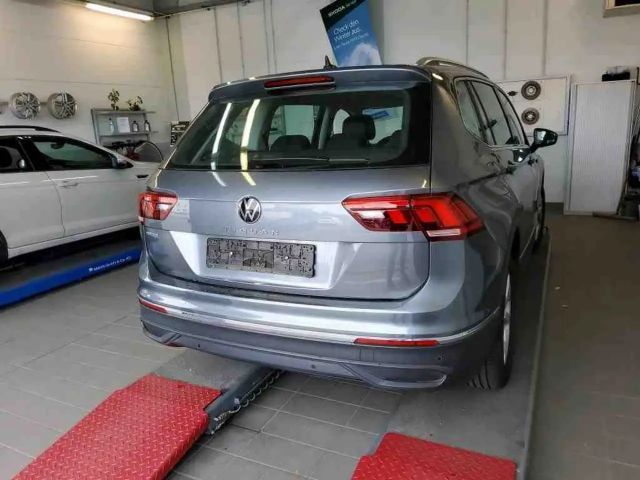 Volkswagen Tiguan 2.0 TDI Allspace DSG Life