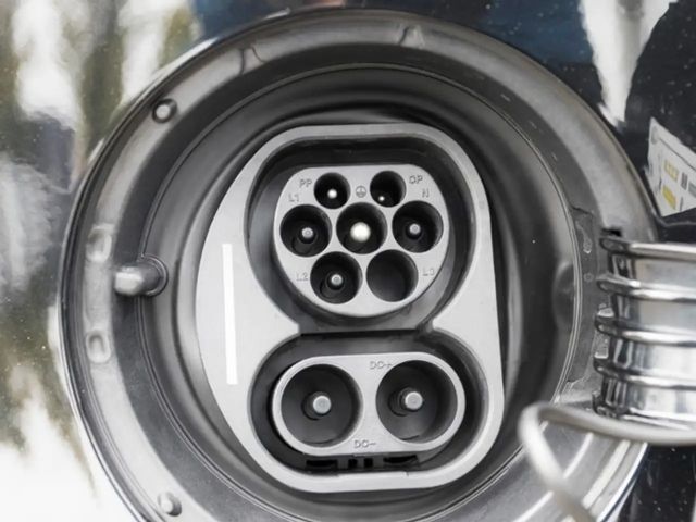 Volkswagen e-up! "EDITION" SITZH CLIMATRONIC MAPS+MORE LM-Felgen