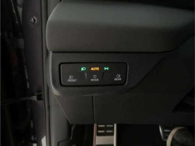 Cupra Terramar 1.5 e-Hybrid VZ